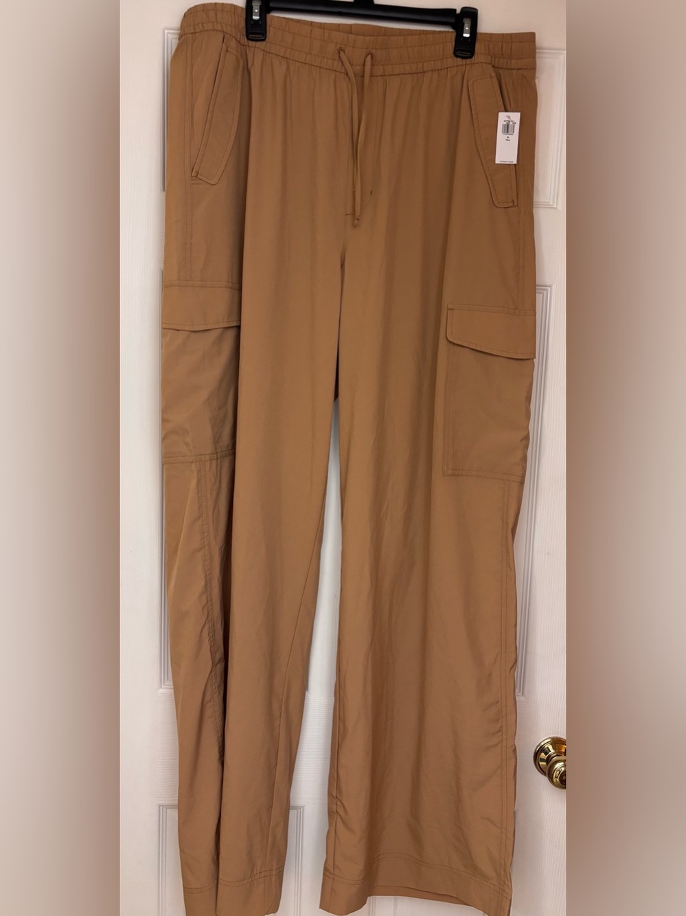 High-Waisted StretchTech Wide-Leg Cargo Pants Size: XL TALL  Color: Teakwood